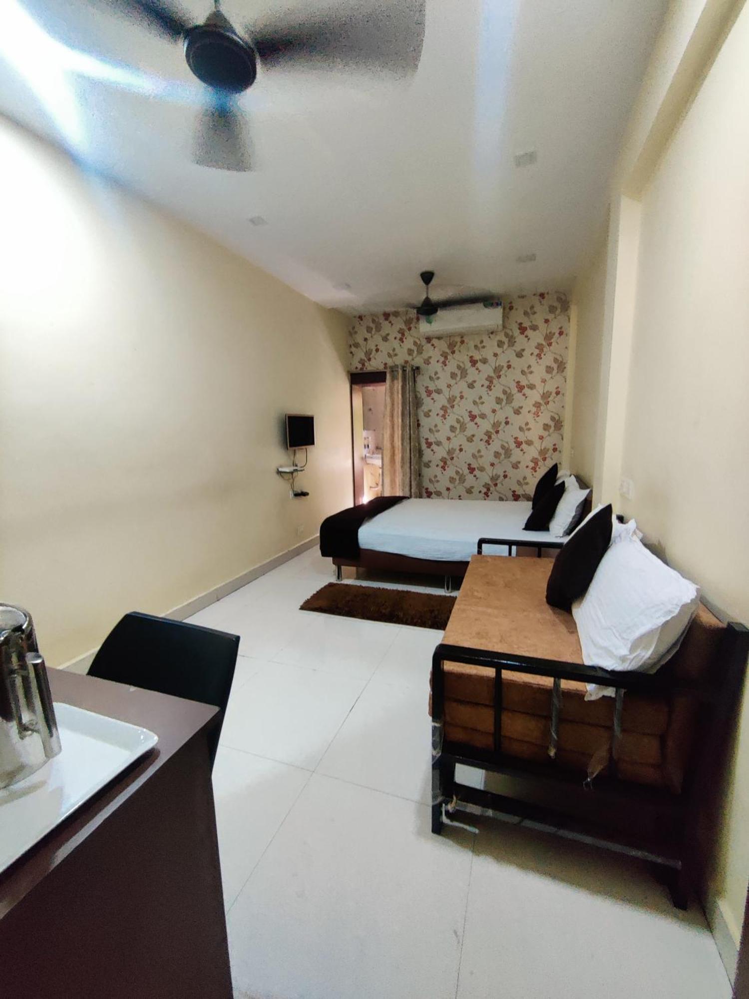Gulmohar - By Mansi Service Apartment Ναγκπούρ Εξωτερικό φωτογραφία
